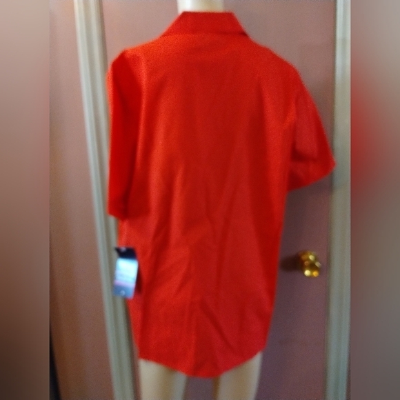 NWT New Fashion Red collared button up shirt top - Picture 5 of 8